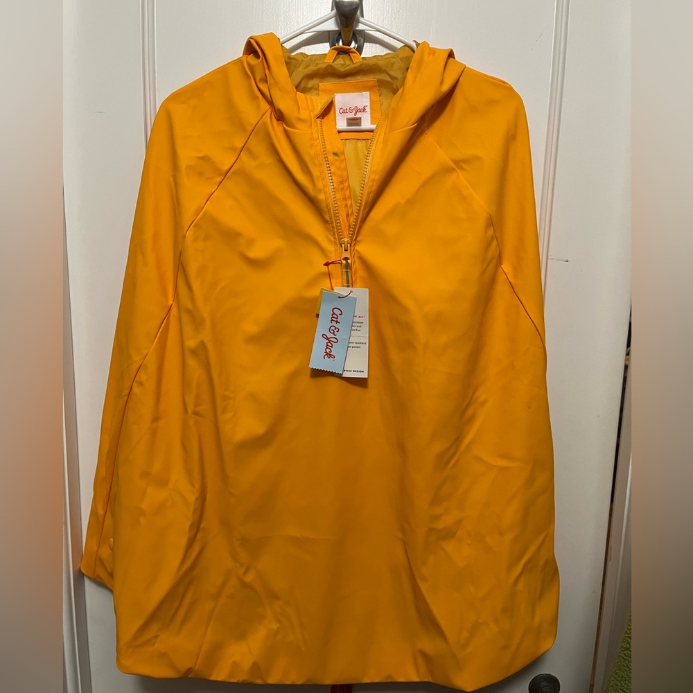 NWT Cat & Jack Kid’s Yellow Adaptive Rain Cape